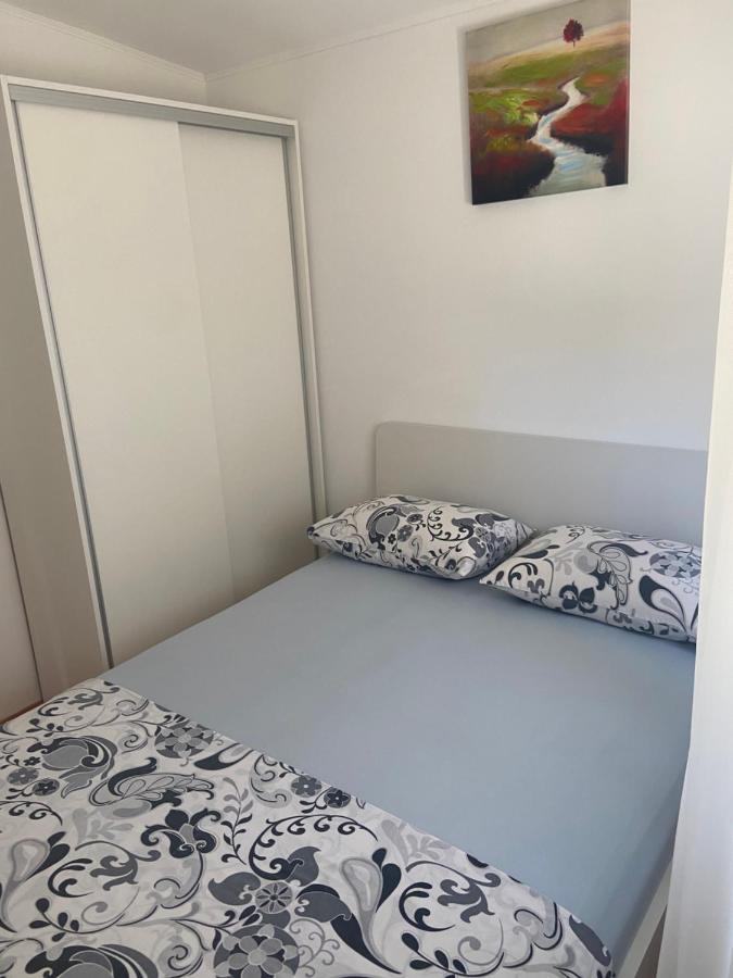 Vacation House Radosic Radosic  Ngoại thất bức ảnh